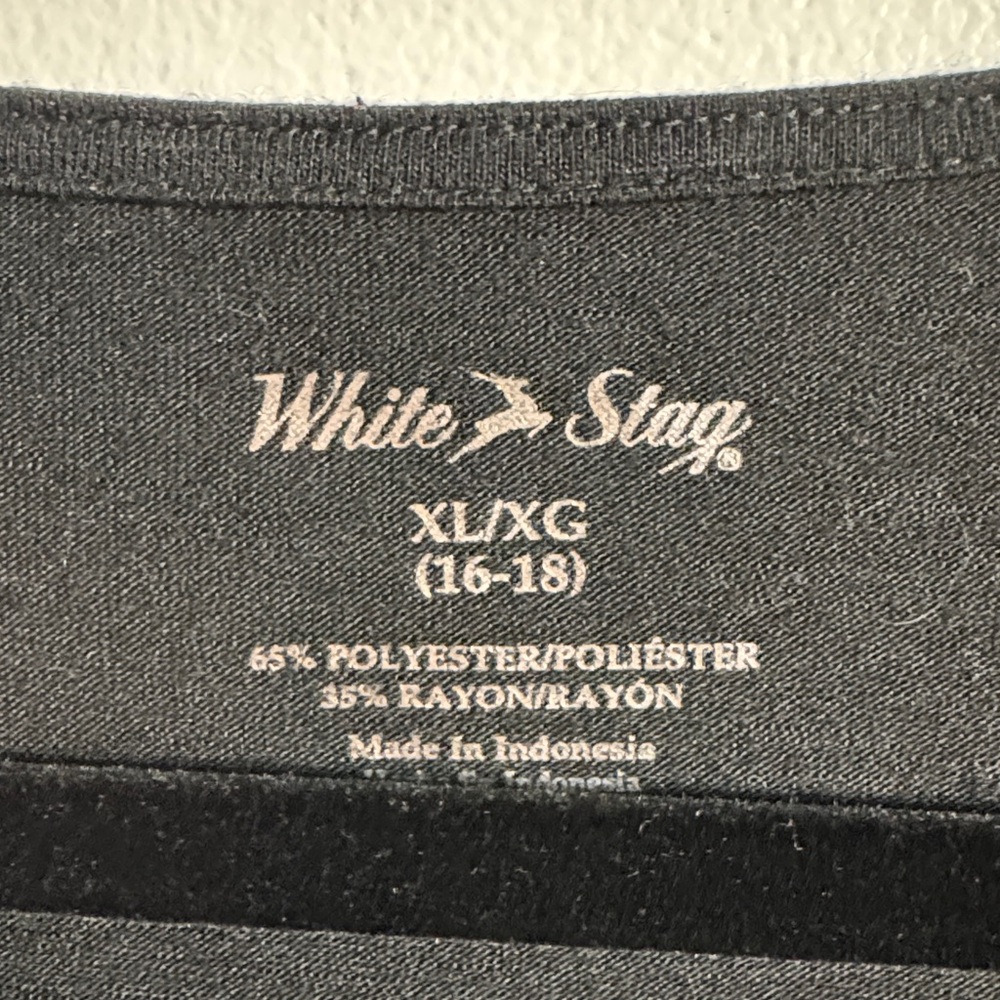 White Stag Black Top with Silver Accents - Picture 2 of 4